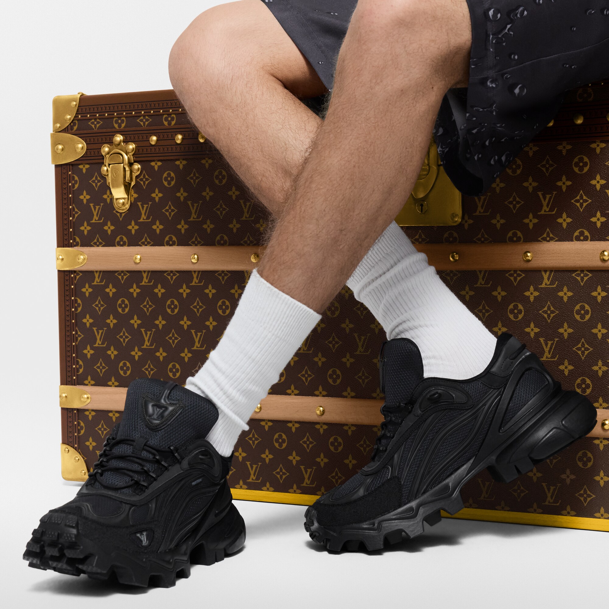 Tênis LV Summit - Presentes Festivos Para Ele | LOUIS VUITTON ®